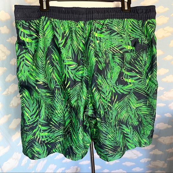 Gap Men’s Swim Trunks Palm Fronds Pattern Size XL‎ - Picture 3 of 6